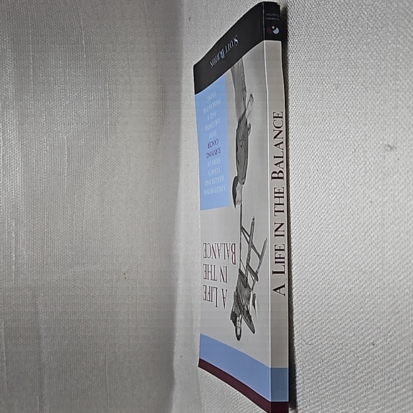3/$35 A Life in the Balance - Story of Surviving Cancer - Books - Picture 4 of 10